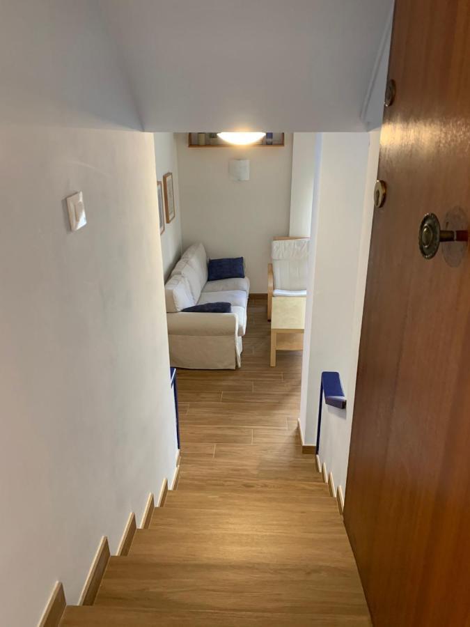 Cosy Apartment In L Escala, 7 Mins Walk To The Closest Beach, Riells L' Escala Εξωτερικό φωτογραφία